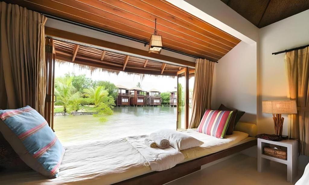 The Blue Sky Resort@ Koh Payam Koh Phayam Extérieur photo