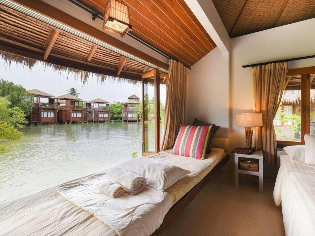 The Blue Sky Resort@ Koh Payam Koh Phayam Extérieur photo